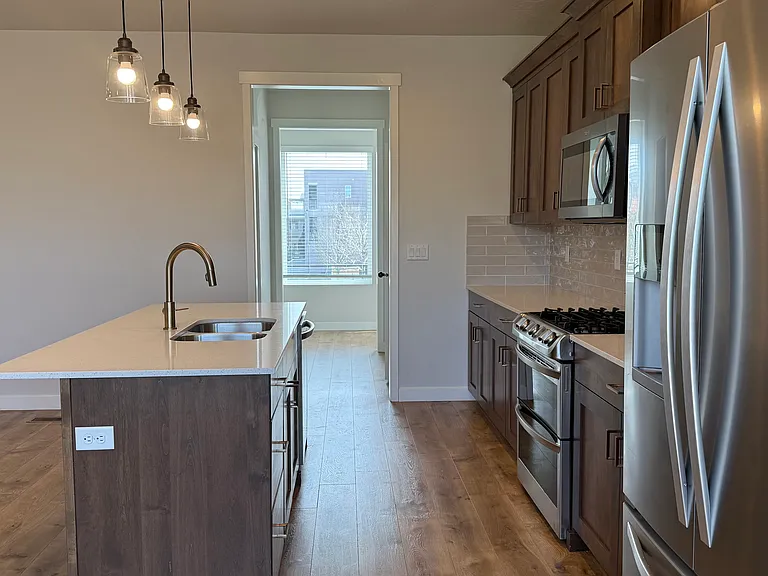 5020 W Daybreak Pkwy — Photo 7