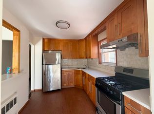 6115 217th St FL 3, Bayside, NY 11364