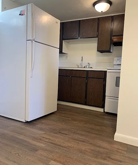 725 Amoretti St #3 — Photo 2