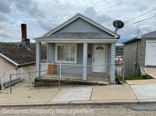 717 Railroad St, Mc Kees Rocks, PA 15136