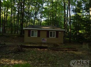 5436 Pine St, Gladwin, MI 48624