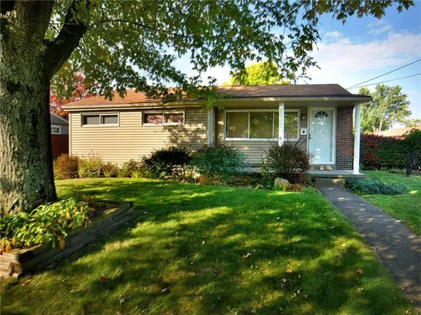 5103 Ozark Dr, Pittsburgh, PA 15239