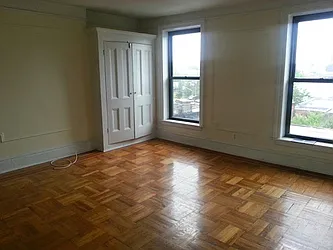 Rented by Rapid Realty Cobble Hill