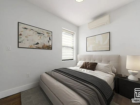 4th image of 753 Lexington Ave #2R