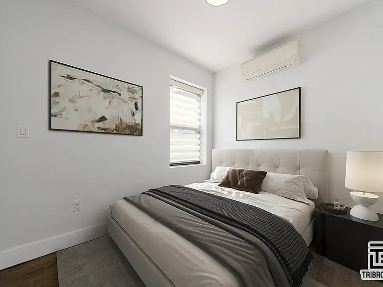 753 Lexington Ave #2R — Photo 4