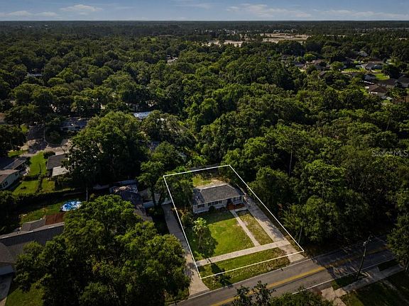 3rd image of 451 S BLUE LAKE AVENUE