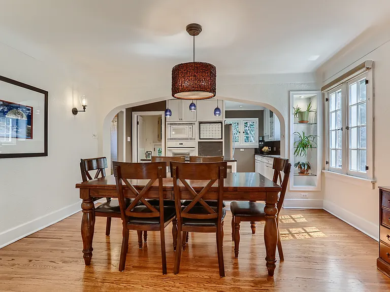 1362 Clermont St — Photo 11