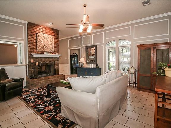 5th image of 3204 Flintridge Ct