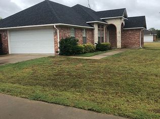 6 Liberty St, Calera, OK 74730
