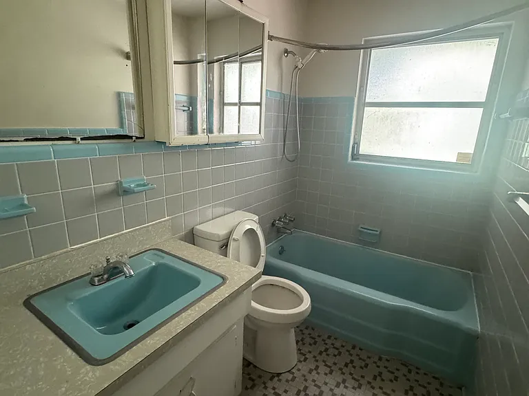 2nd full bathroom