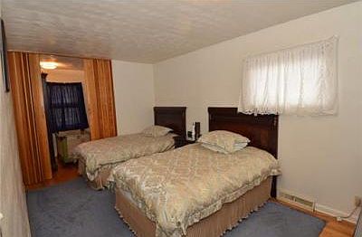 3rd image of 805 Donmoyer Ave