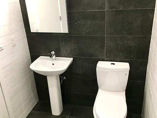 Rented by Keyo  | media 8