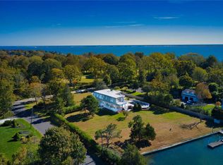 22 Sedgemere Rd, Center Moriches, NY 11934