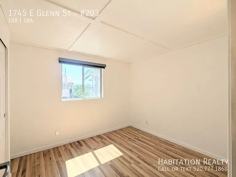 1745 E Glenn St #203 — Photo 5