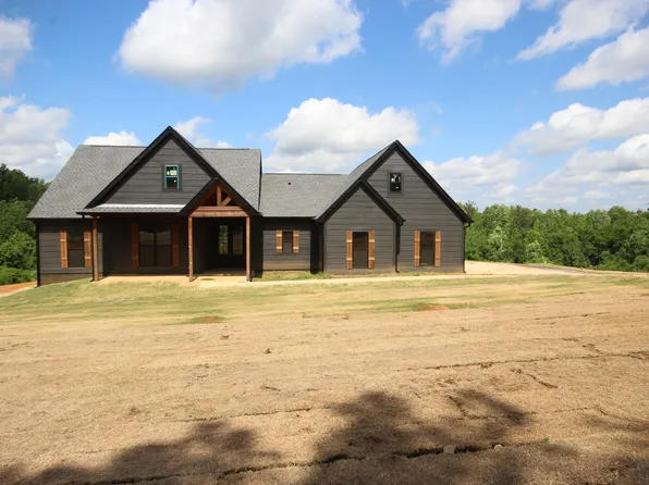 1555 County Road 127, New Albany, MS 38652