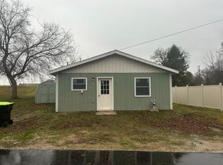 310 S Pine St, Marion, MI 49665