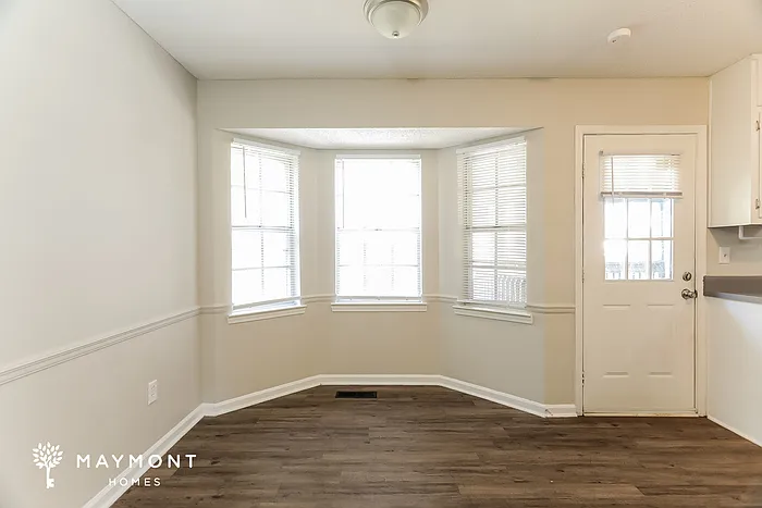 4345 Morningside Dr — Photo 4