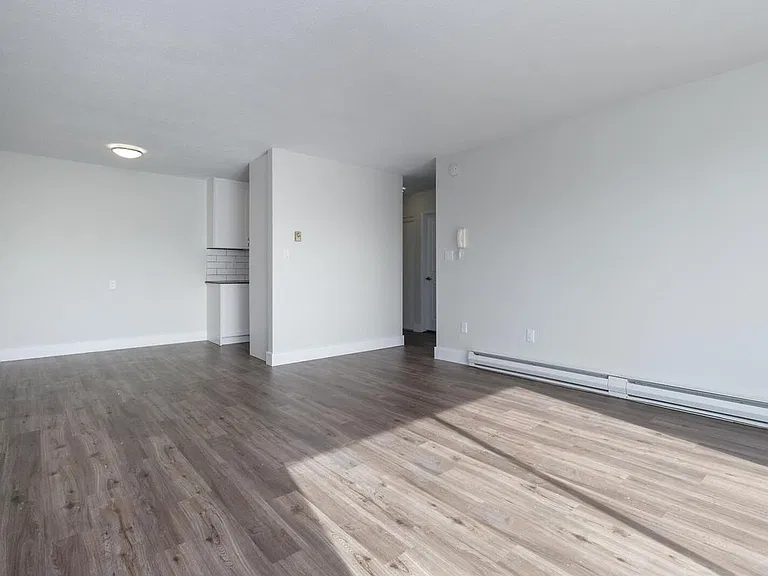 1928 Lee Ave #307 — Photo 30