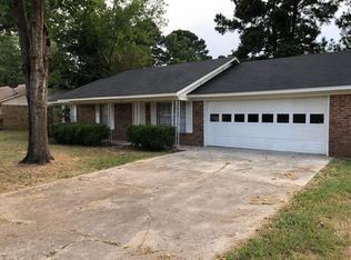 206 Norris Dr, Hallsville, TX 75650