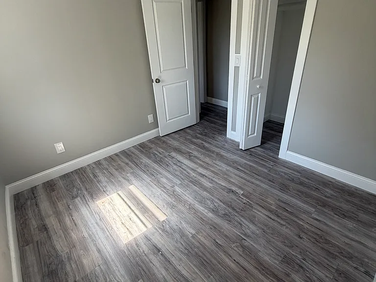 27 Phillips Ave #1 — Photo 7