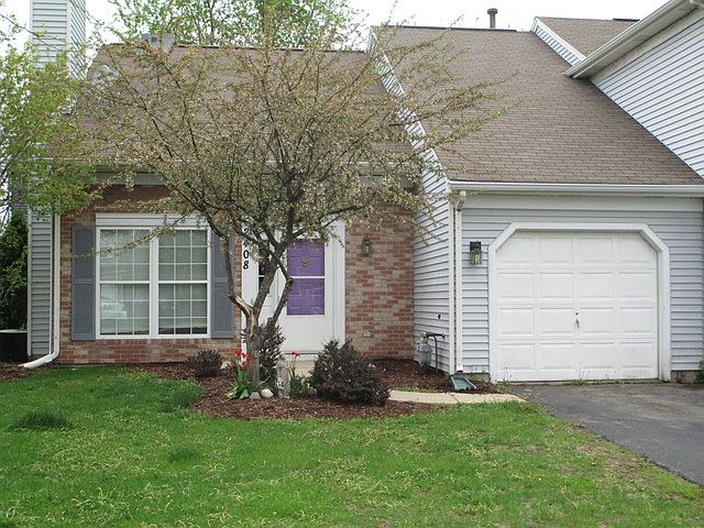 1st image of 2408 Aspen Dr