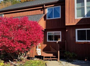 20 Greenfield Rd UNIT D4, Essex Junction, VT 05452