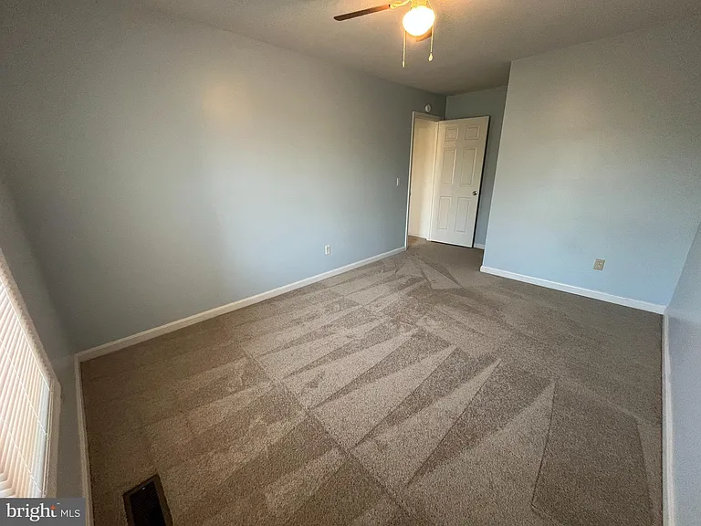 10606 Greta Lynn Ct — Photo 12