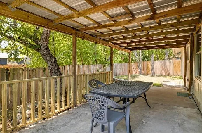 2121 Trede Dr — Photo 21