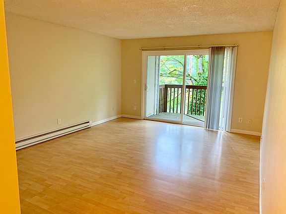 5th image of 3310-3330 SW Beaverton Hillsdale Hwy #9