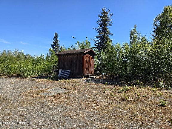 4th image of 34435 Sterling Hwy