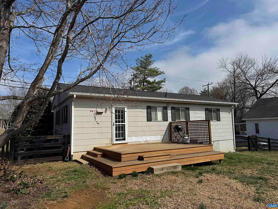 402 Harris Rd