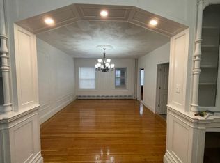 63 Crawford St FLOOR 2, Dorchester, MA 02121