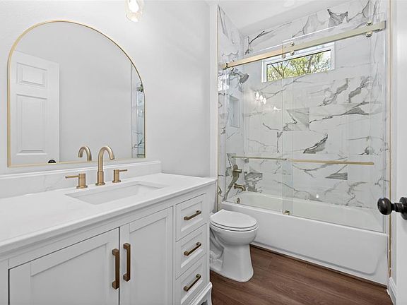 2nd image of 21170 Yontz Rd