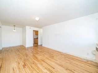 60-16 86th St #1C, Middle Village, NY 11379