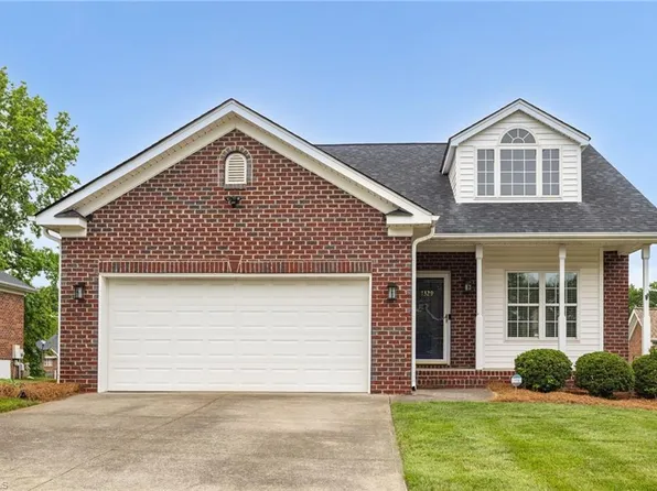 1329 Whitworth Ct, Kernersville, NC 27284