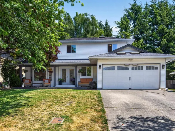 1054 163a St, Surrey, BC V4A 8B8