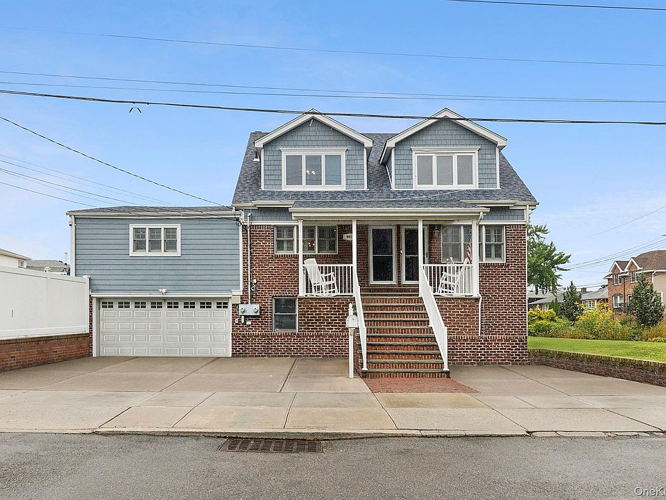 1st image of 96-15 165th Avenue