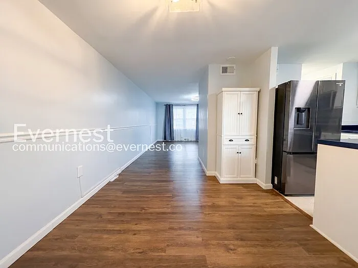 6405 Loch Crest Ct — Photo 6