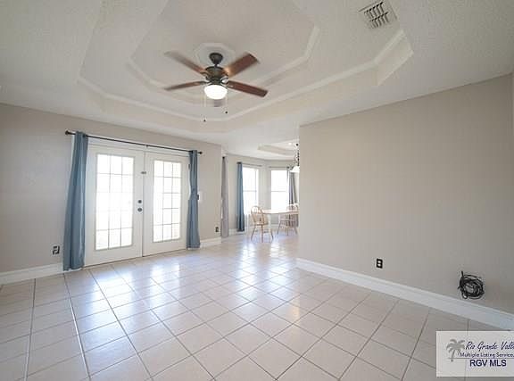 5th image of 6129 Guadalupe River St