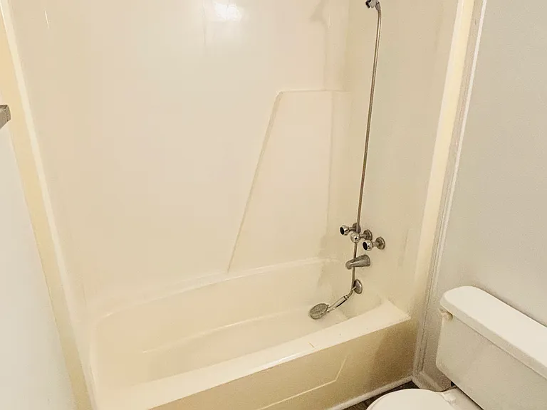 85 Green Meadow Ln #1 — Photo 7