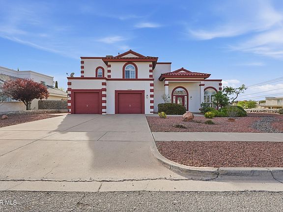 3rd image of 1165 Regal Ridge Dr