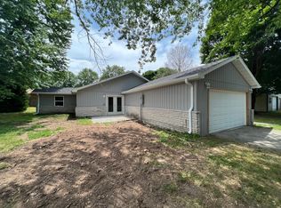 616 E Kay St, Republic, MO 65738
