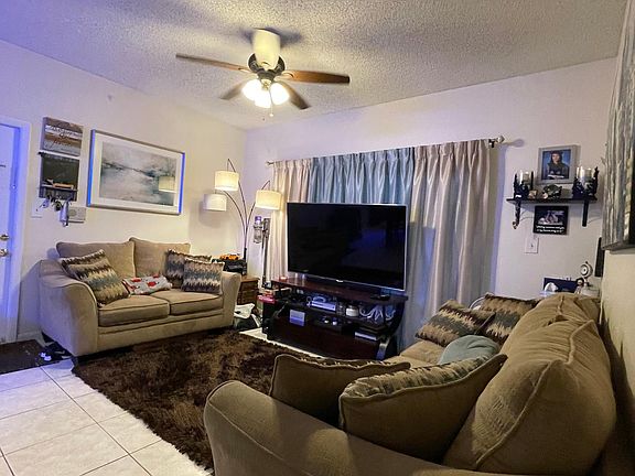3rd image of 751 Cypress Ln #E