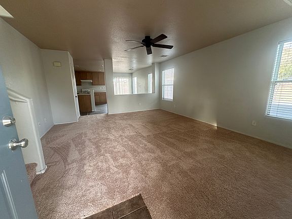 4th image of 111 Thornapple Ave
