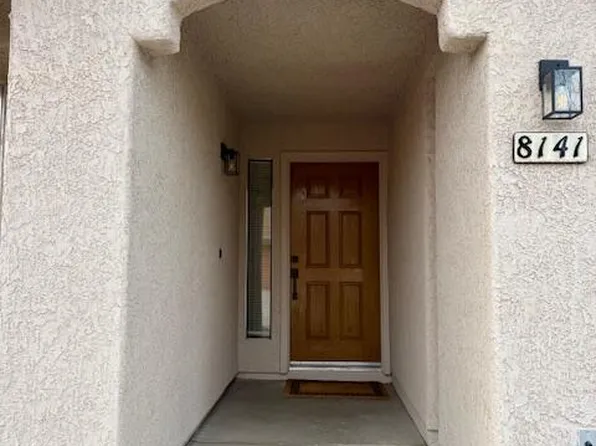 8141 N Streamside Ave, Tucson, AZ 85741