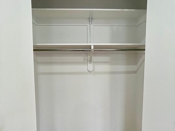 4th image of 312 W 15th St APT 19