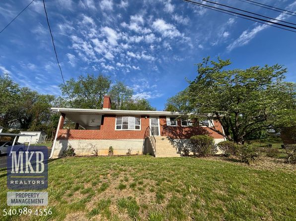 3435 Troxell Rd SE