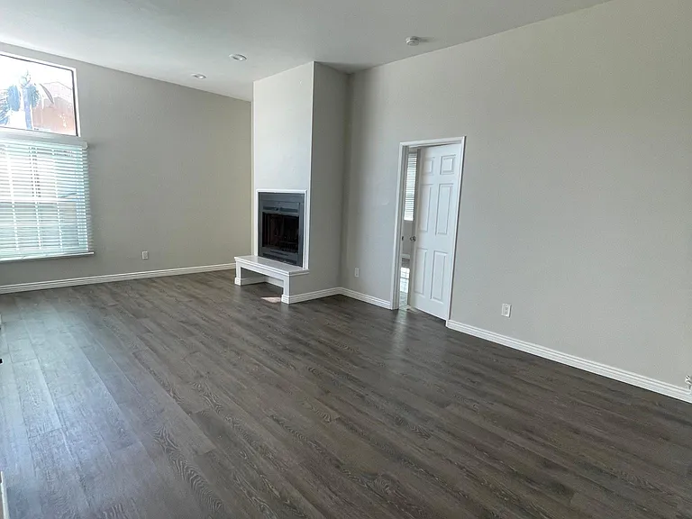 270 Dahlia Ave #10 — Photo 25