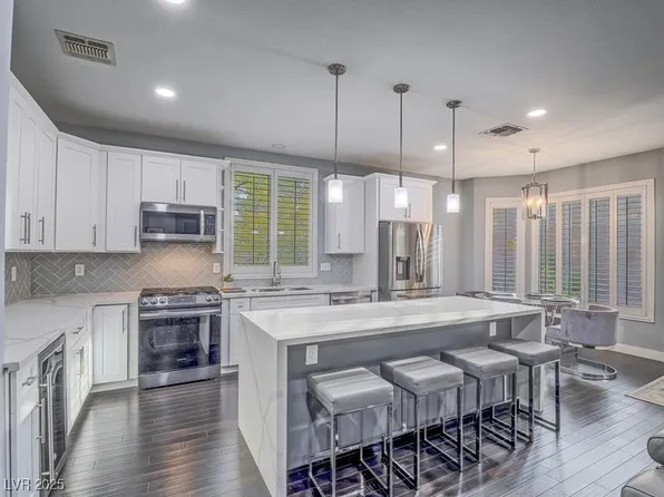 493 Pine Trace Ct, Henderson, NV 89012