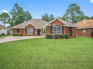 8542 Southern Oak Ct, Mobile, AL 36695
